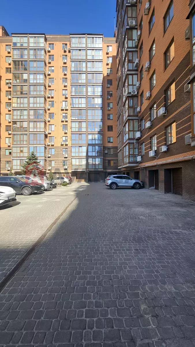 3 ��. ��������, 73/-/14 ��. �., 8/12 ������ ���� 3