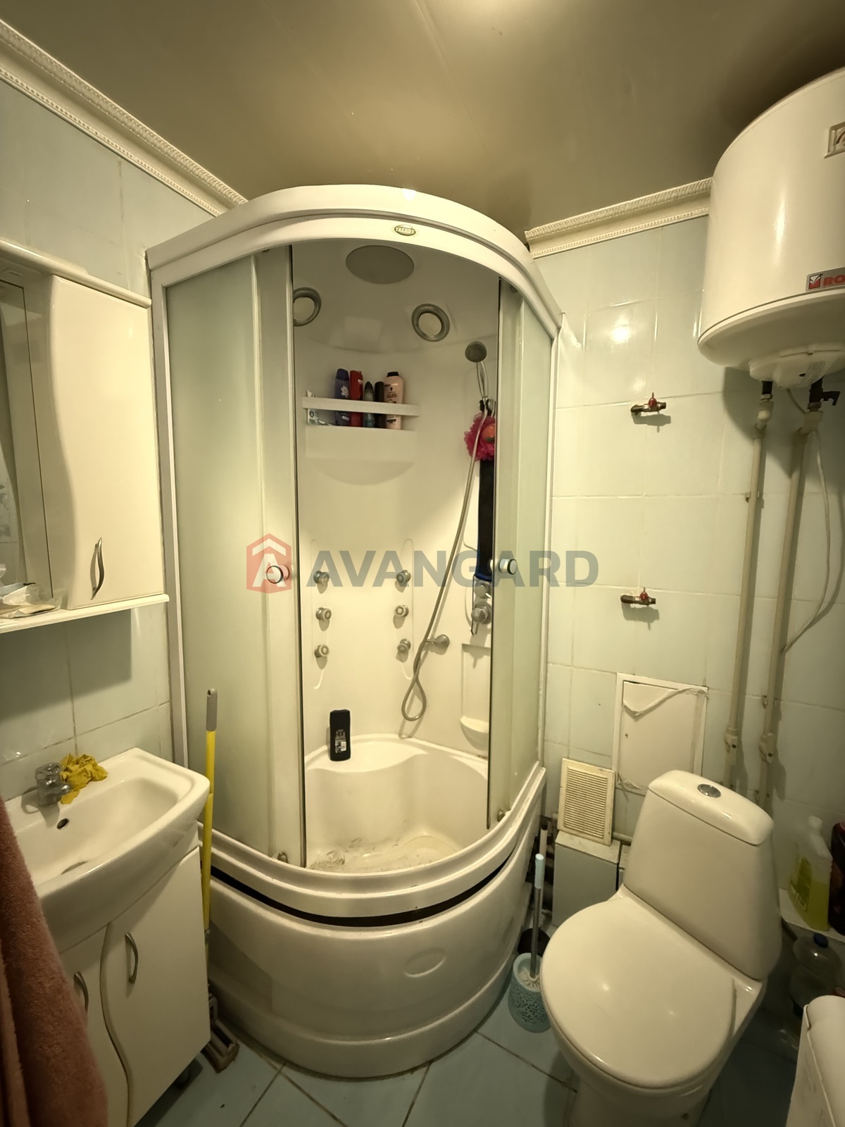 2 ��. ��������, 42/-/6 ��. �., 5/5 ������ ���� 7