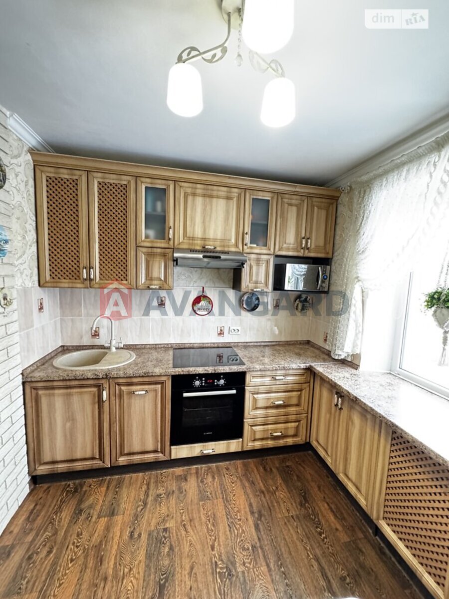 2 ����. ��������, 50/29/8 ��. �., 2/9 ���� ���� 14