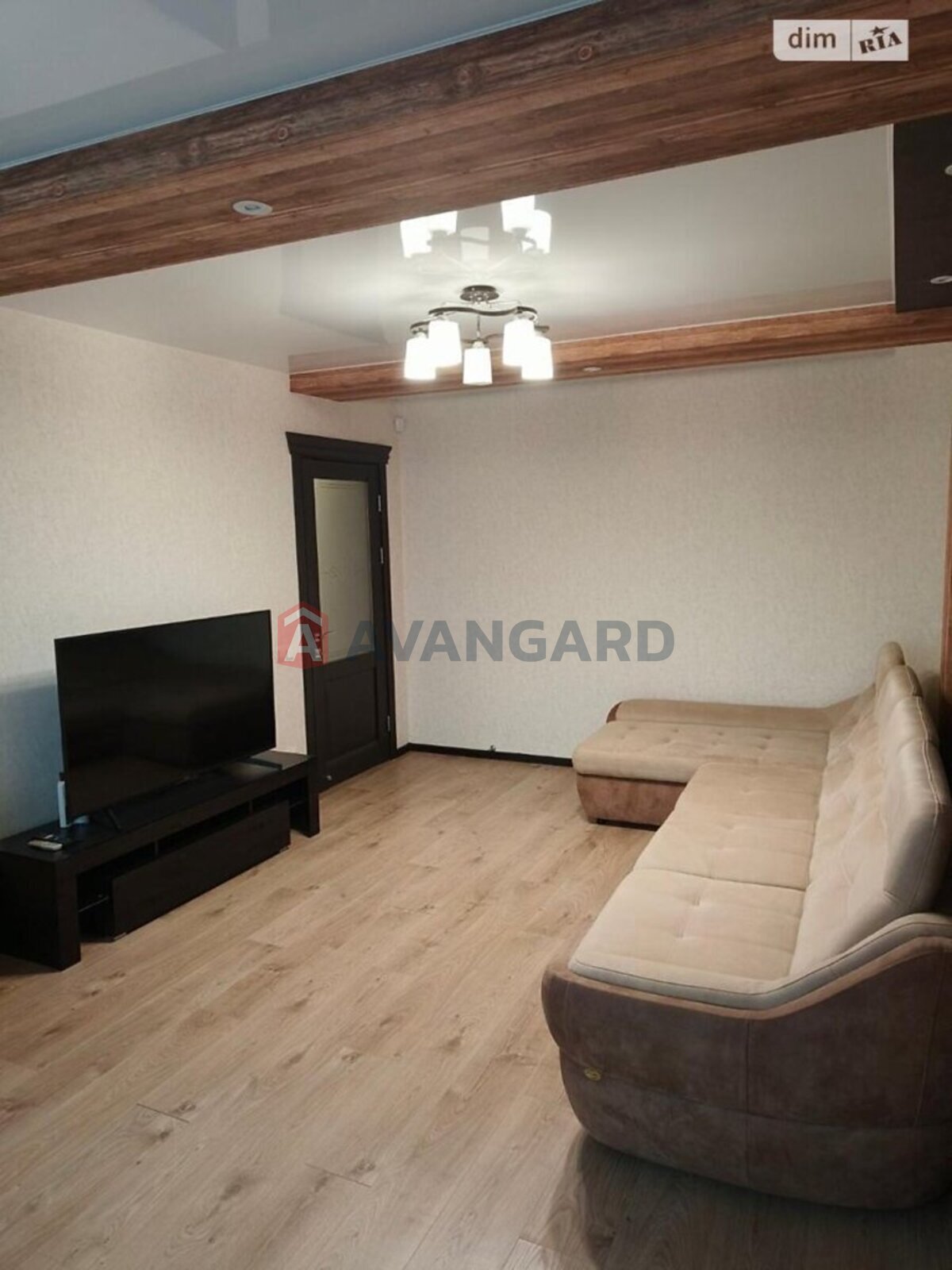 3 ��. ��������, 92/53/14 ��. �., 3/10 ������ ���� 16