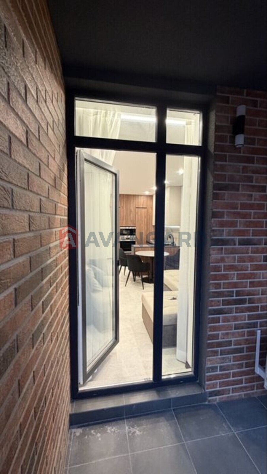 1 ����. ��������, 43/-/17 ��. �., 4/10 ���� ���� 14