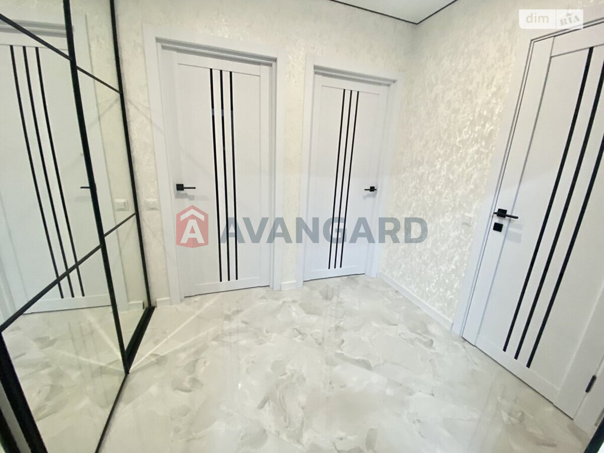 1 ��. ��������, 46/-/16 ��. �., 8/9 ������ ���� 13