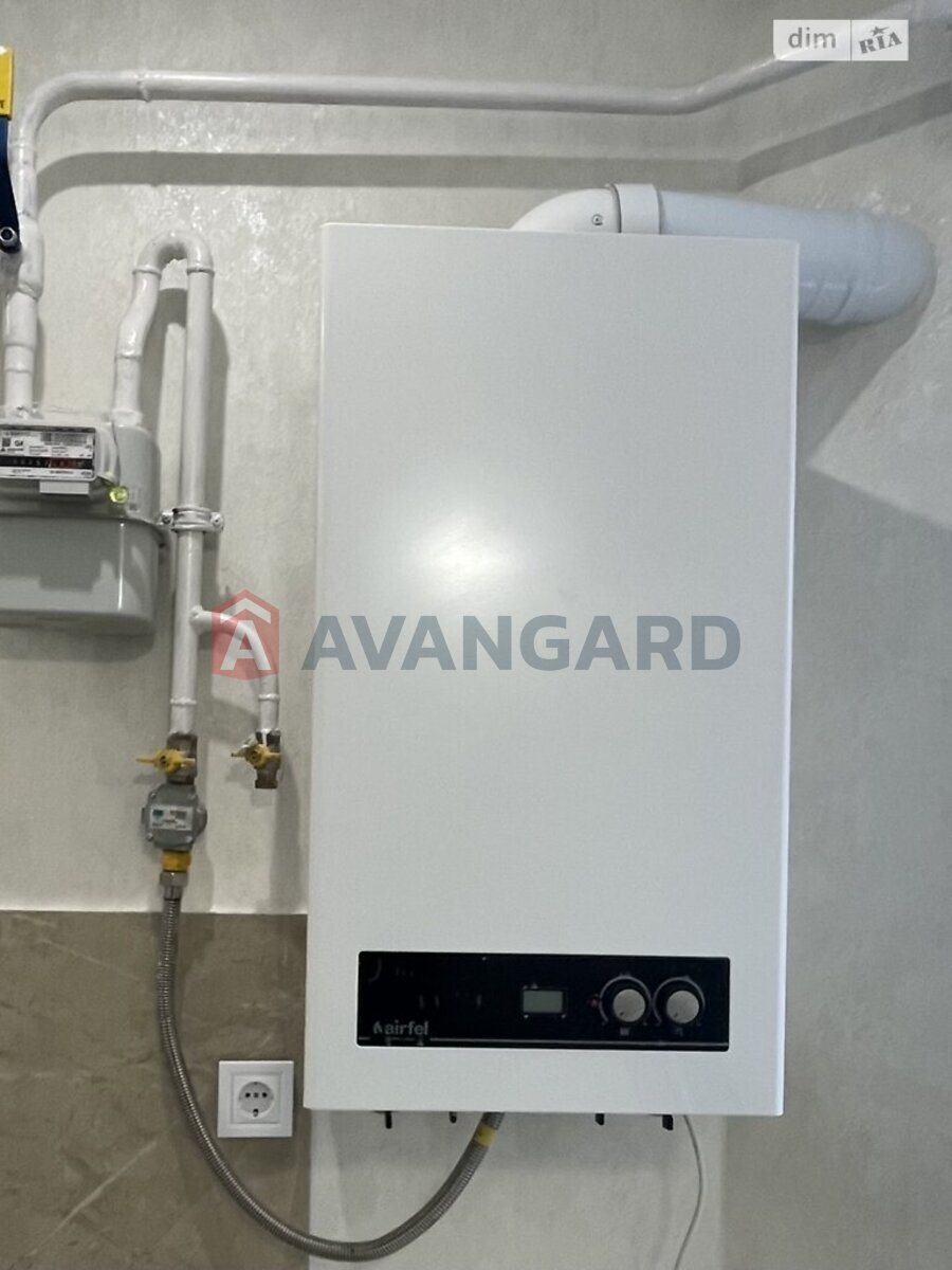 3 ��. ��������, 86/57/12 ��. �., 2/5 ������ ���� 9