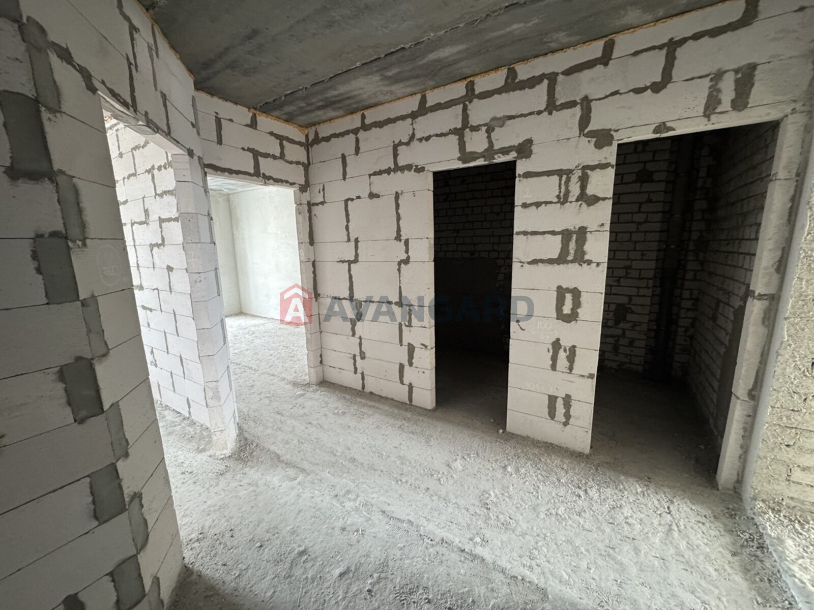 2 ����. ��������, 73/37/14 ��. �., 10/10 ���� ���� 16