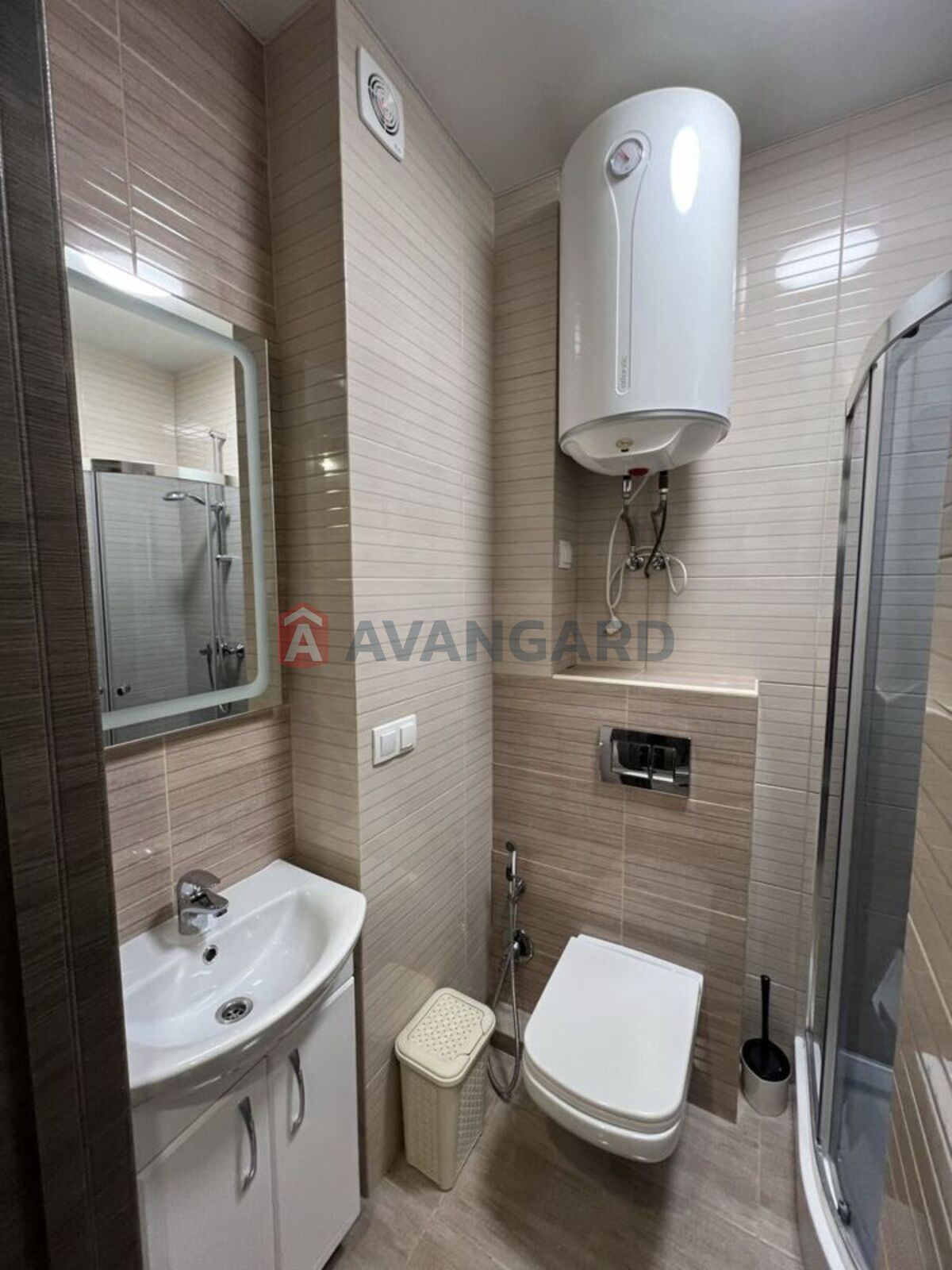 1 ��. ��������, 21/-/5 ��. �., 7/13 ������ ���� 10