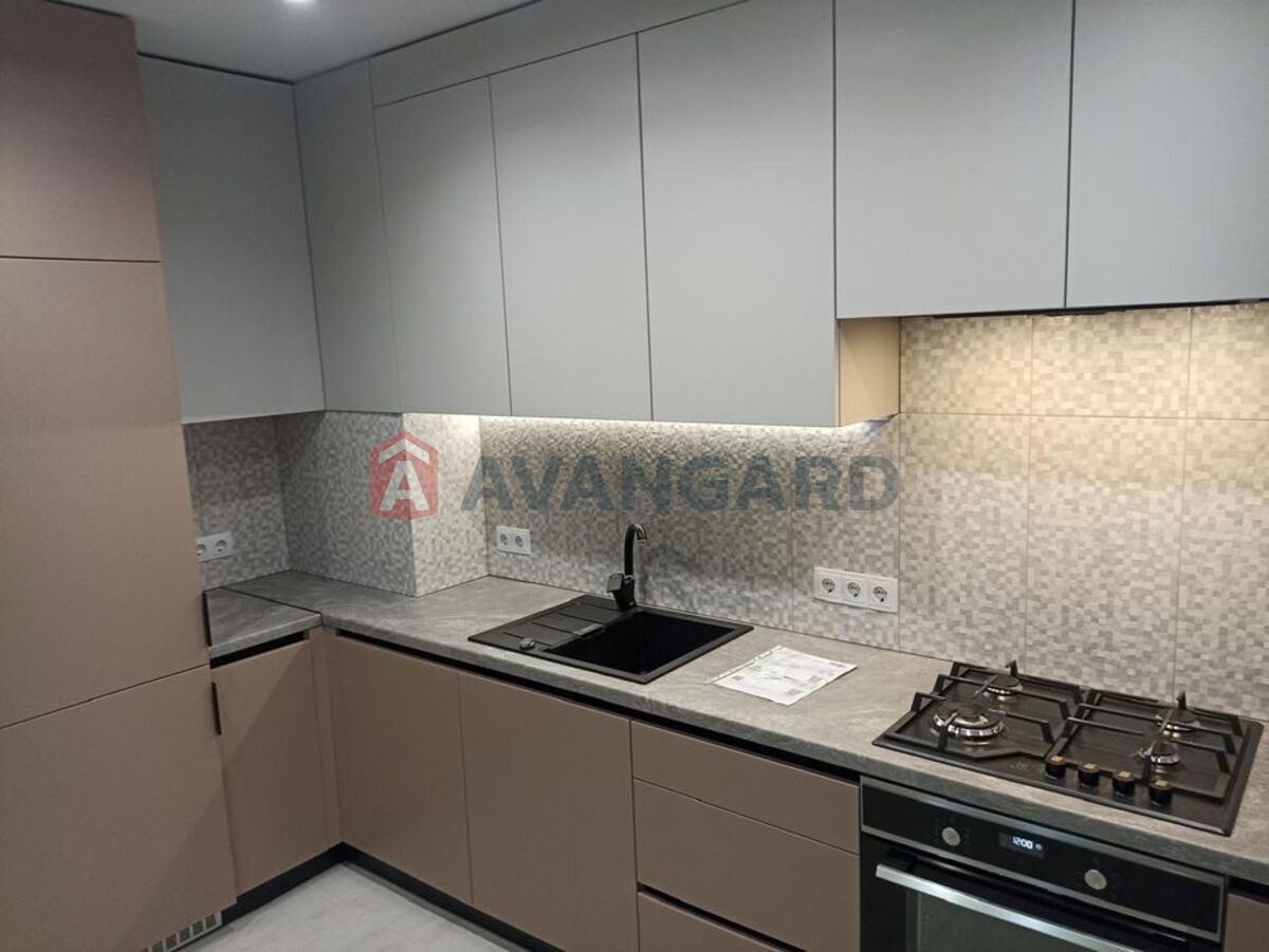 1 . , 39/-/3 . ., 6/9   1