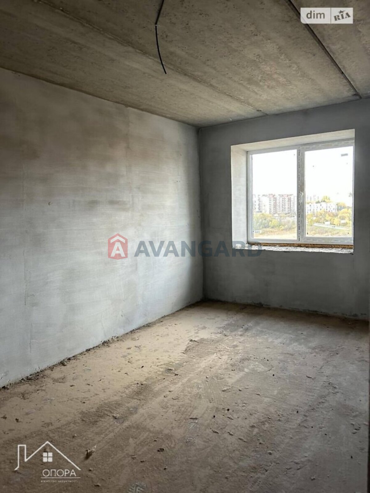 3 ��. ��������, 82/41/20 ��. �., 6/9 ������ ���� 9