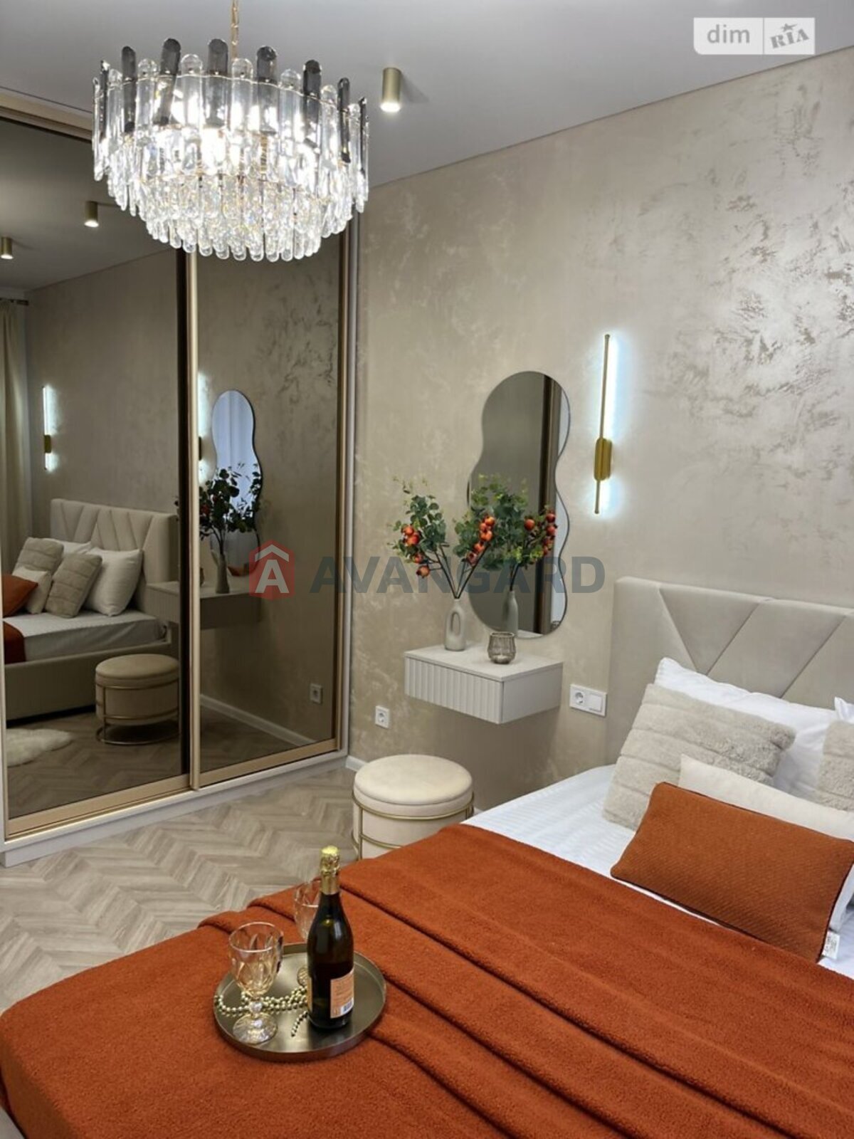 2 . , 70/29/24 . ., 6/8   6