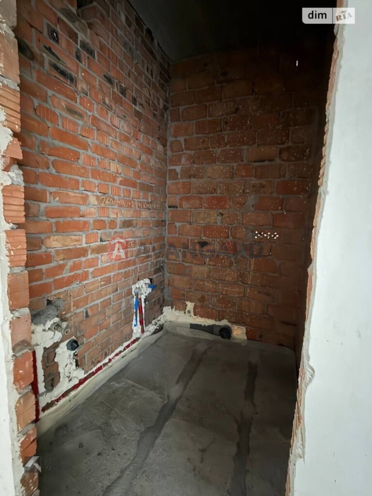 2 ��. ��������, 65/28/15 ��. �., 2/10 ������ ���� 13