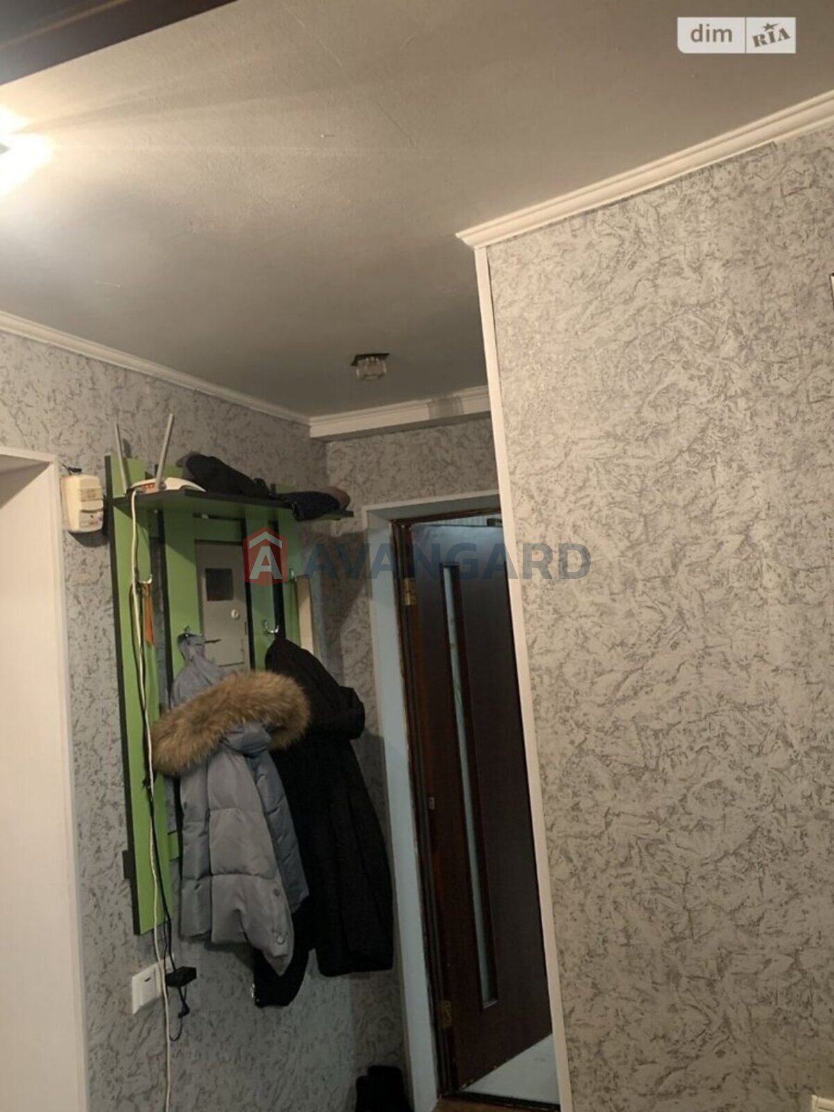 2 ��. ��������, 43/22/8 ��. �., 1/5 ������ ���� 2