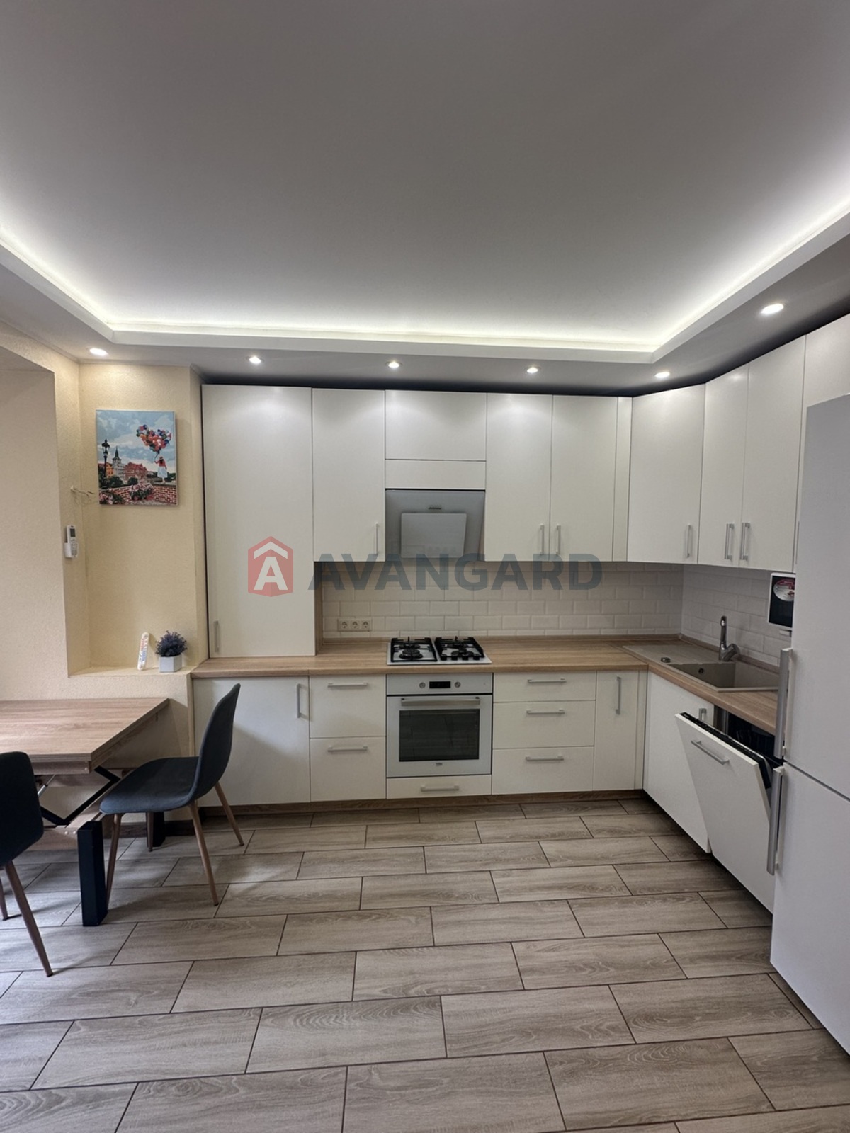 1 ��. ��������, 42/19/15 ��. �., 4/13 ������ ���� 1