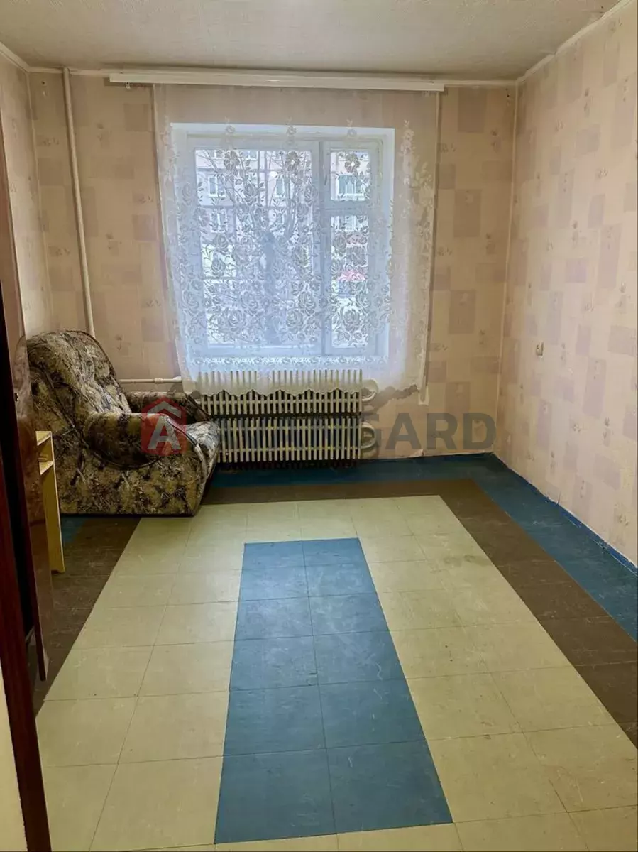 3 ��. ��������, 63/-/8 ��. �., 4/9 ������ ���� 16