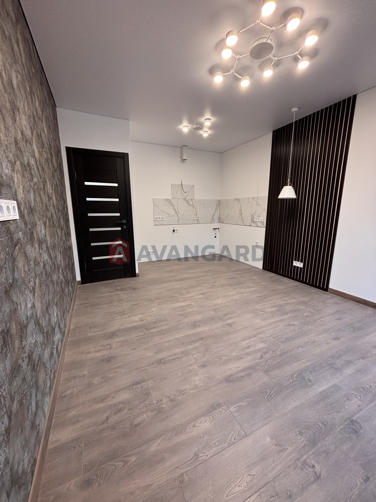 1 . , 43/-/5 . ., 2/10   7