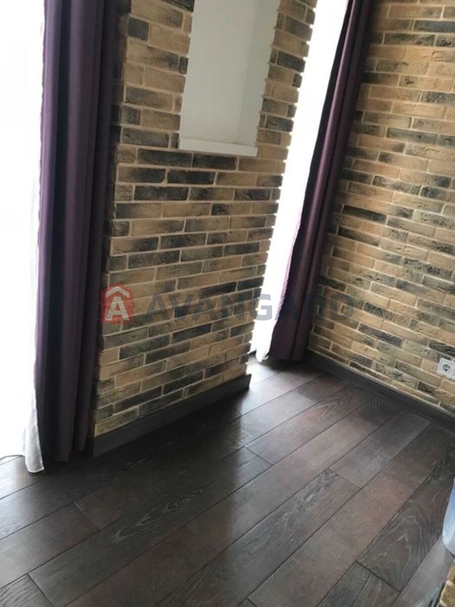 3 ��. ��������, 85/-/12 ��. �., 2/10 ������ ���� 3