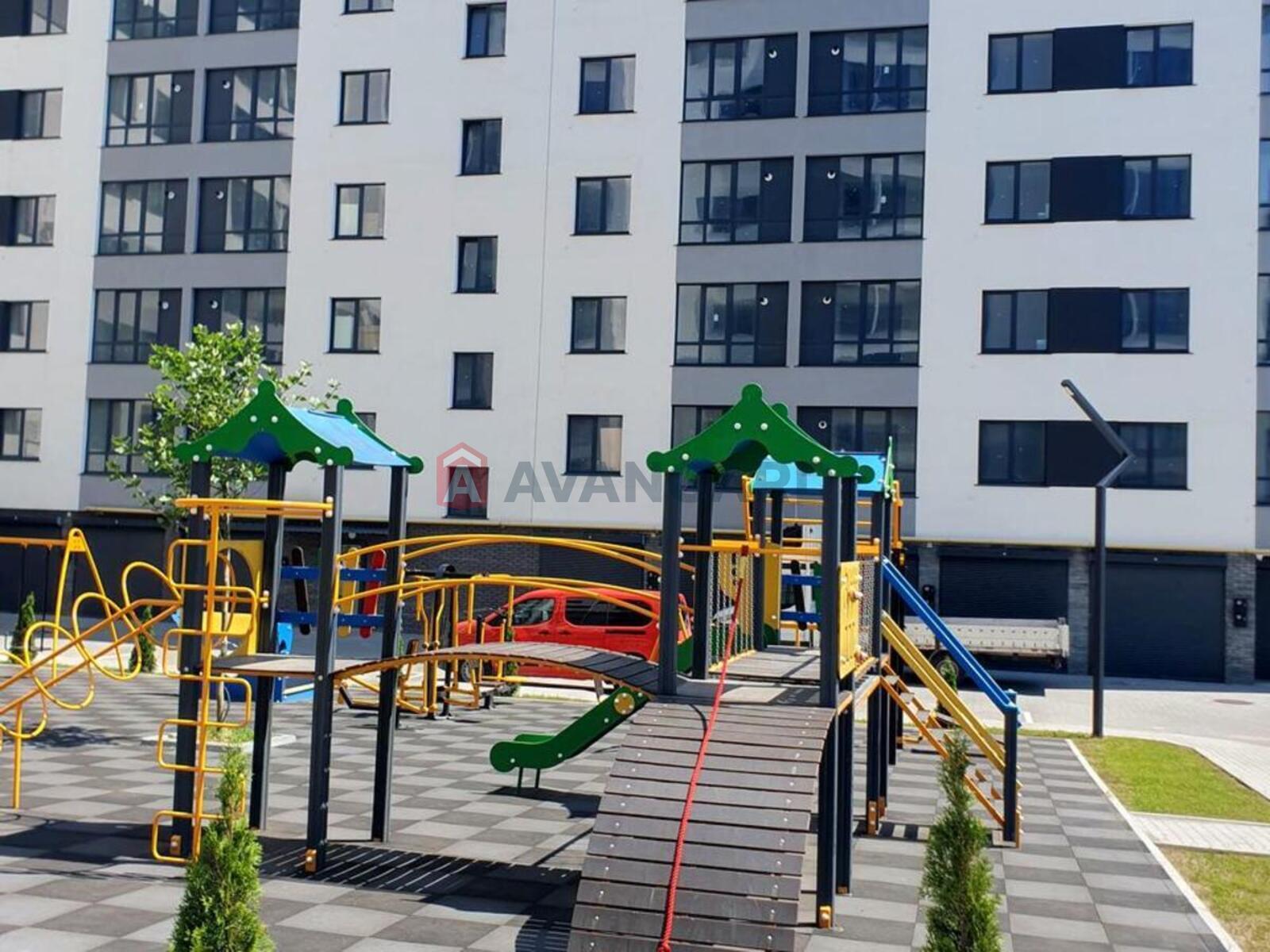 1 ��. ��������, 54/23/30 ��. �., 6/10 ������ ���� 10