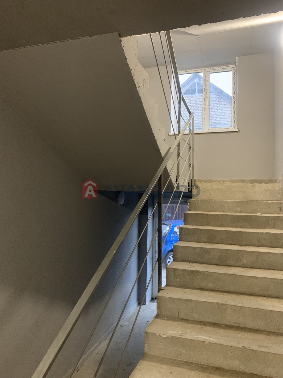 1 ��. ��������, 22,89/19/- ��. �., 2/4 ������ ���� 7