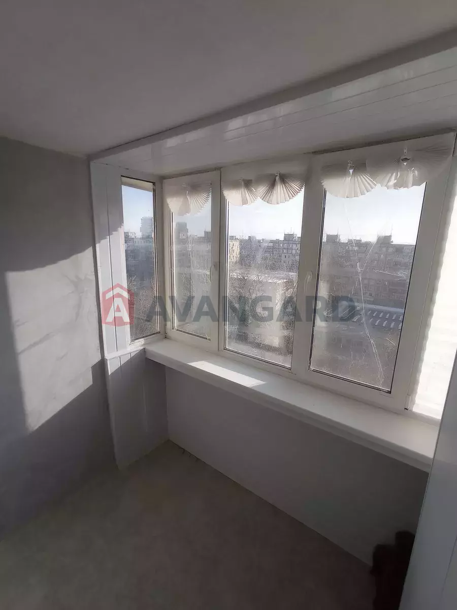 4 ��. ��������, 70/-/7 ��. �., 9/10 ������ ���� 19