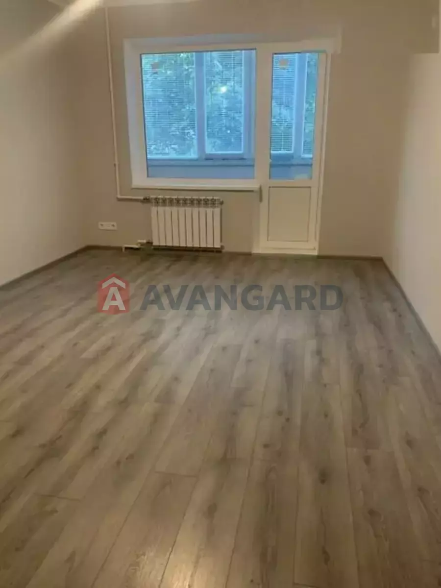 1 ��. ��������, 40/-/- ��. �., 1/9 ������ ���� 2