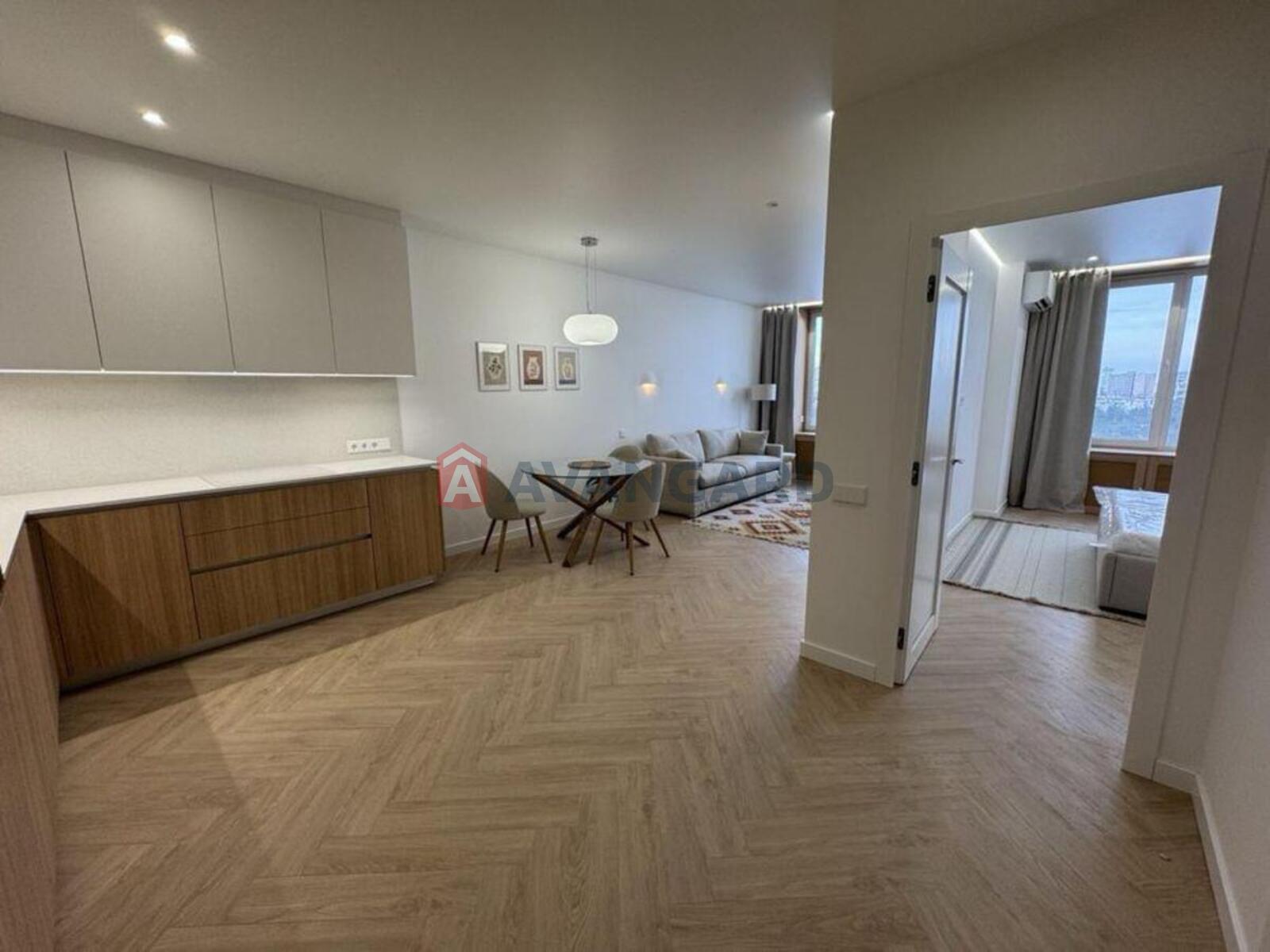 1 ��. ��������, 55/-/10 ��. �., 10/25 ������ ���� 2