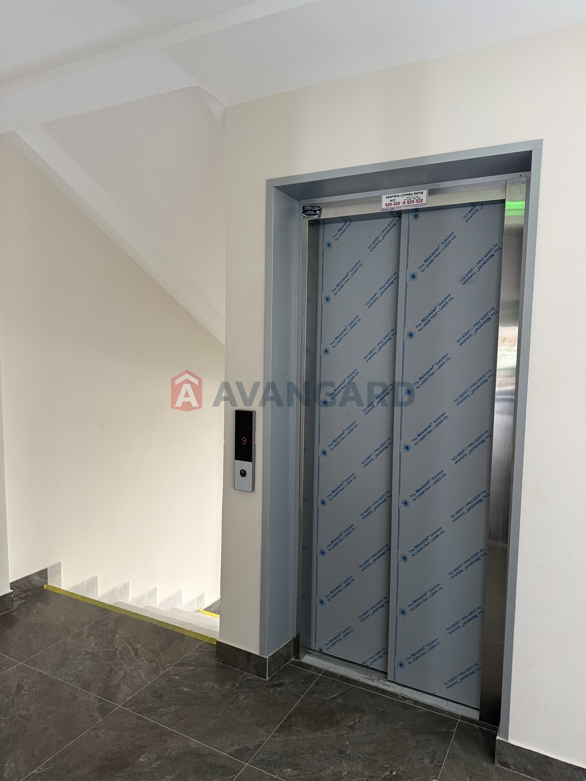 1 ��. ��������, 39,2/17,6/6.3 ��. �., 6/9 ������ ���� 5