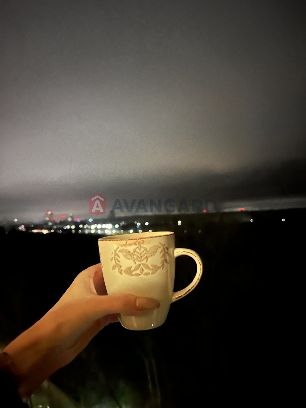 1 ��. ��������, 48/18/18 ��. �., 11/25 ������ ���� 9