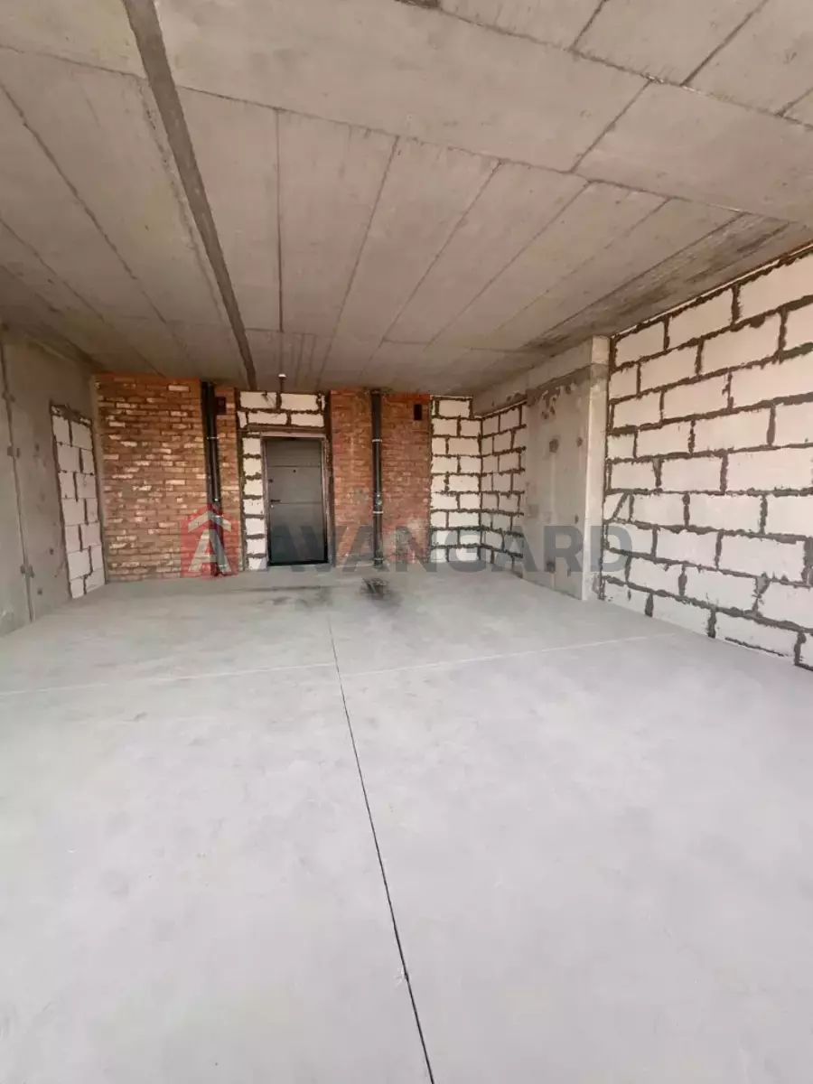 2 ��. ��������, 39/20/19 ��. �., 8/24 ������ ���� 5