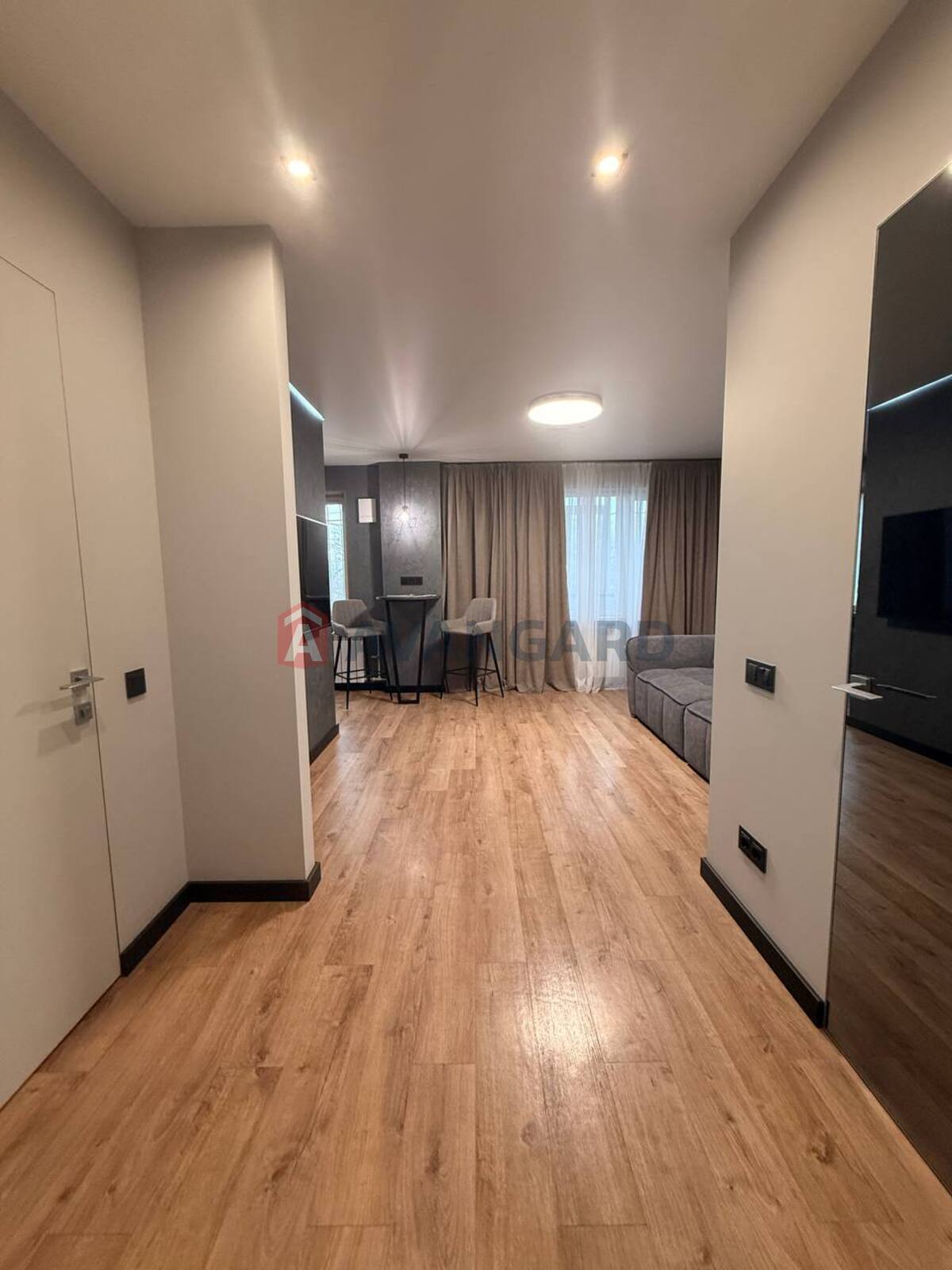 2 . , 52/-/6 . ., 2/9   5