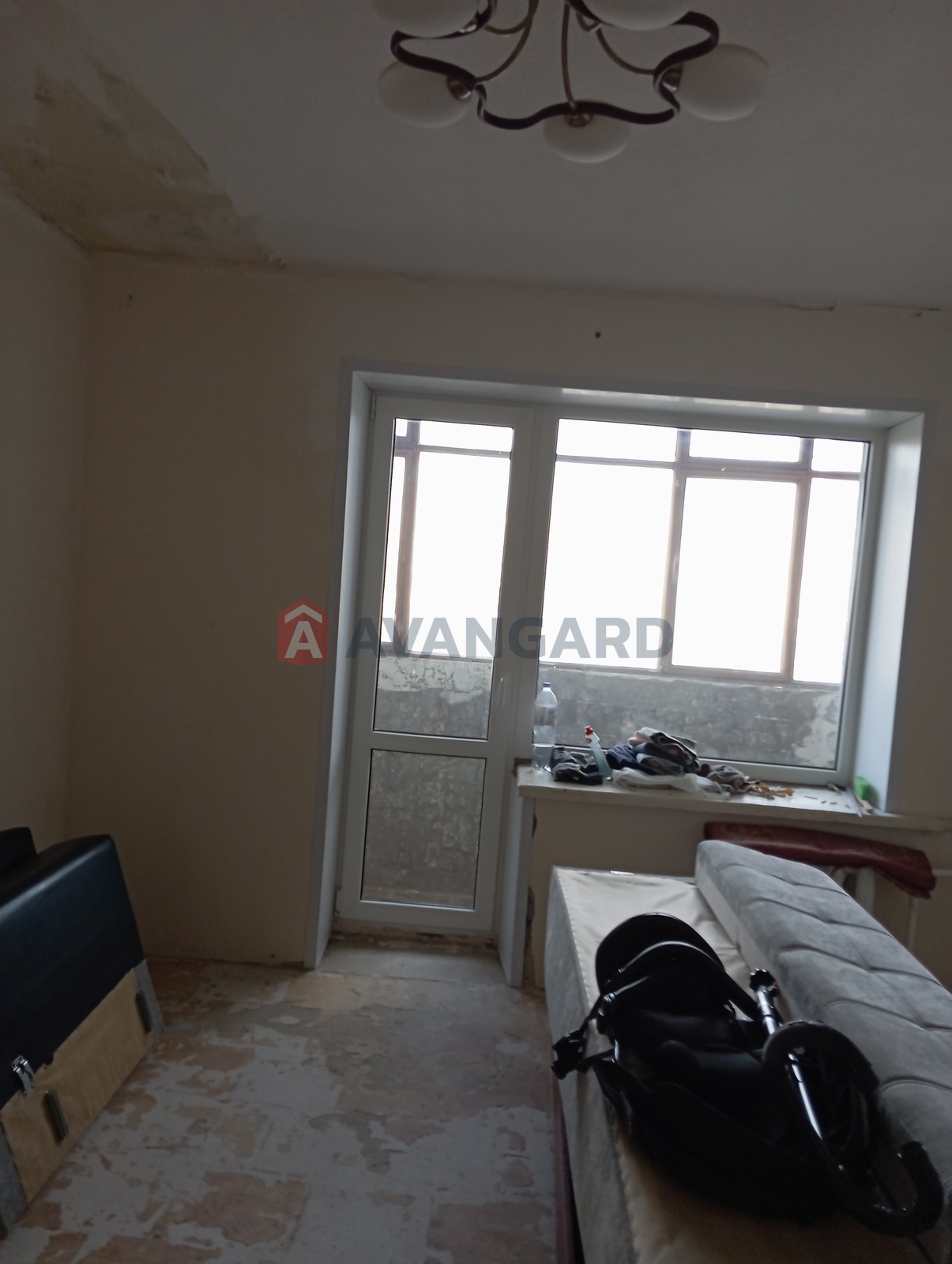 3 ��. ��������, 67/-/8 ��. �., 4/14 ������ ���� 3