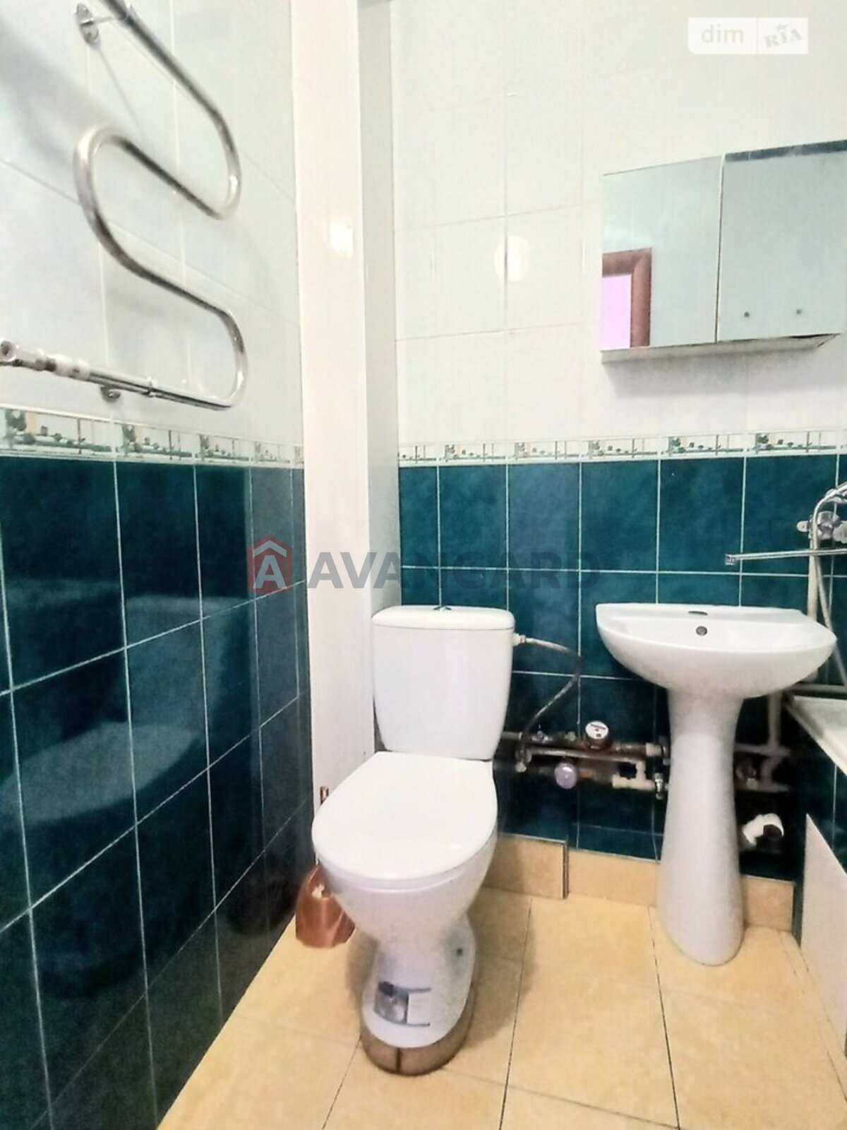 1 ��. ��������, 31/17/5 ��. �., 4/5 ������ ���� 5