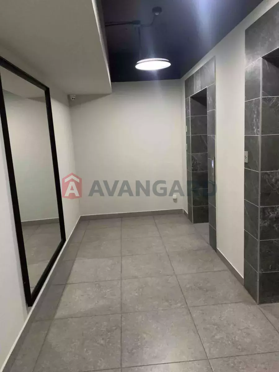 1 ��. ��������, 41/-/8 ��. �., 5/11 ������ ���� 8