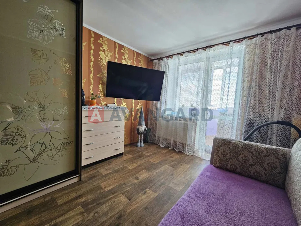 2 ��. ��������, 49/-/8 ��. �., 9/9 ������ ���� 14