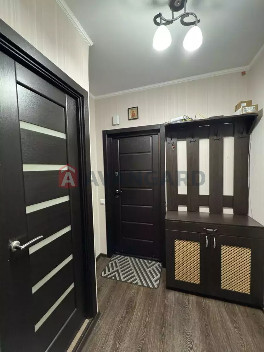 1 . , 38/-/9 . ., 4/9   11