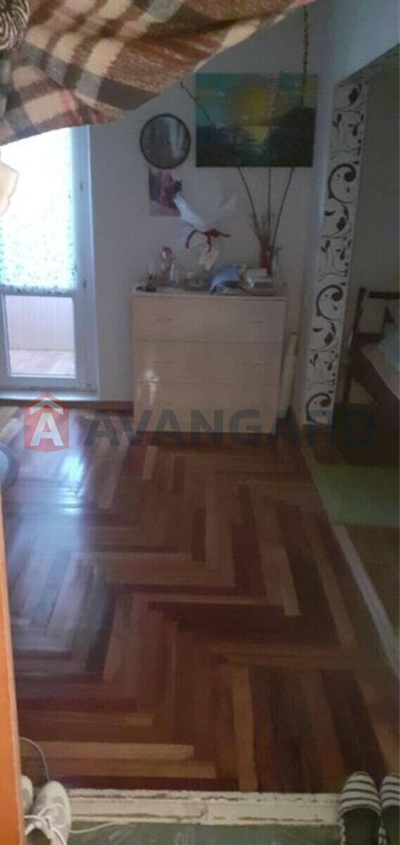 1 ��. ��������, 40/-/8 ��. �., 8/9 ������ ���� 3