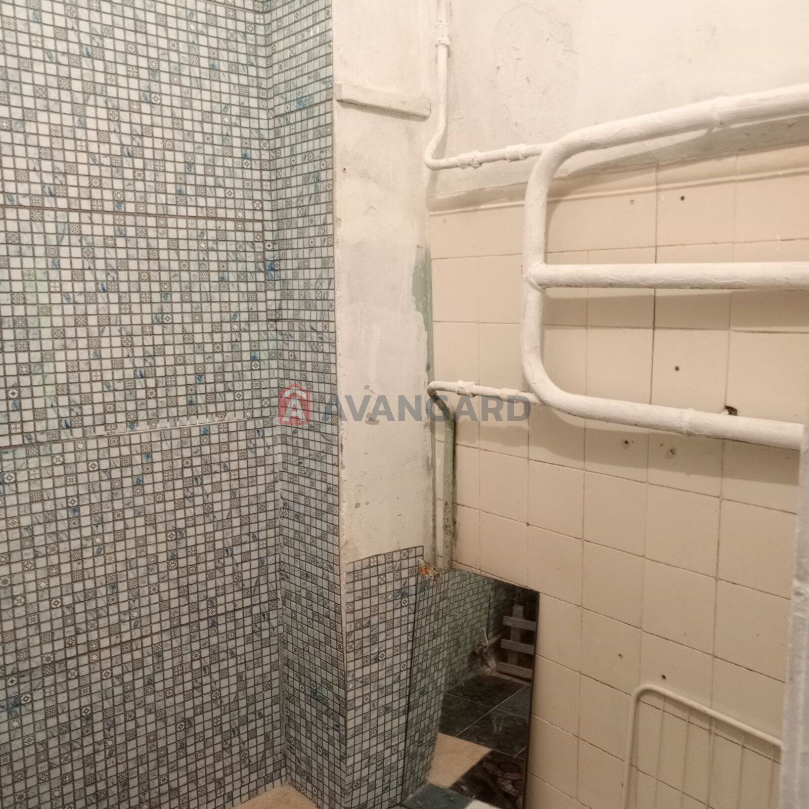 2 ��. ��������, 50/-/7 ��. �., 1/4 ������ ���� 9