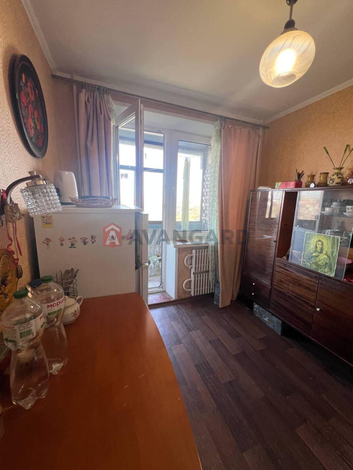 1 ��. ��������, 41/20/7 ��. �., 10/12 ������ ���� 14