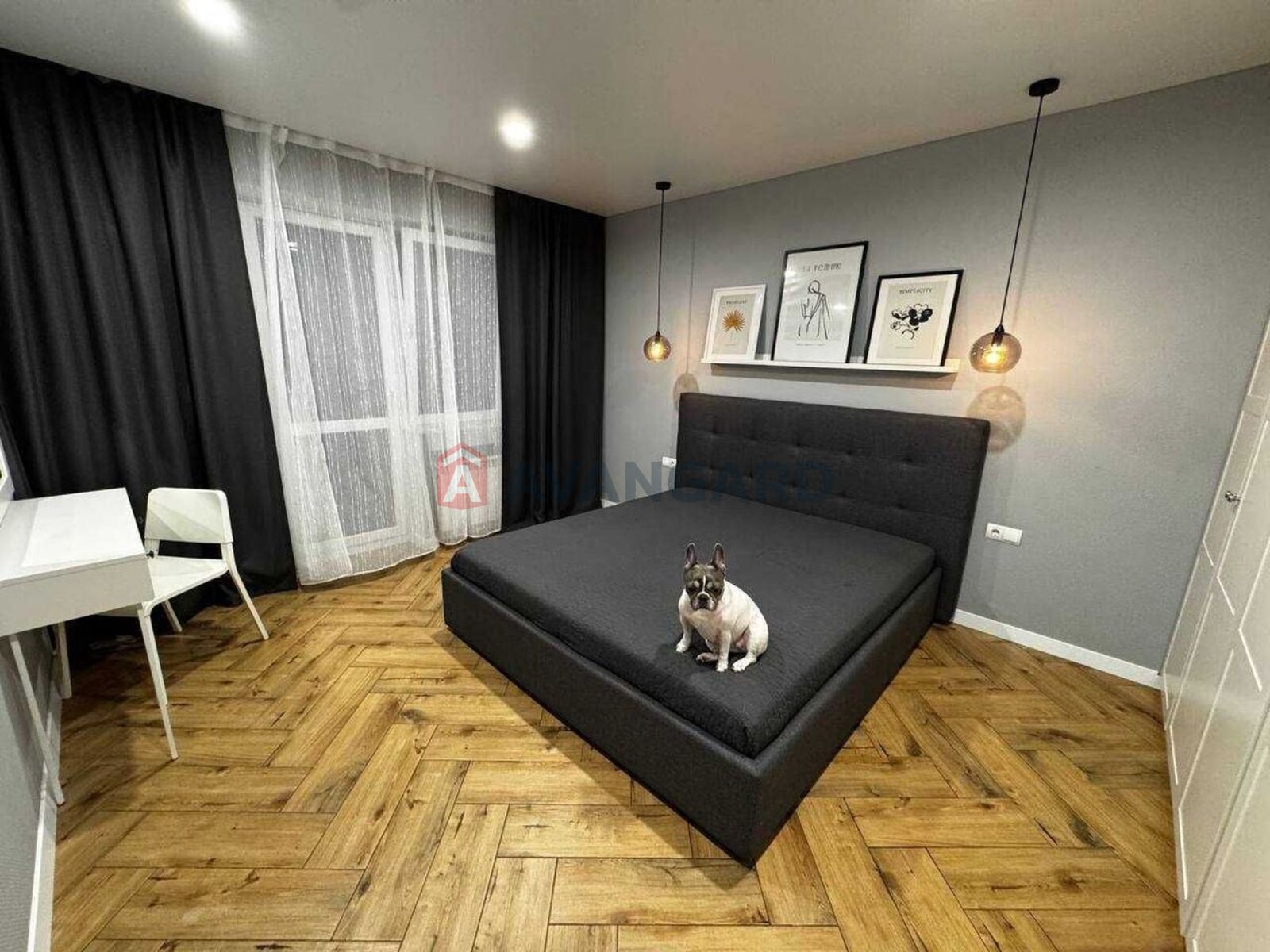 1 ��. ��������, 44/18/16 ��. �., 15/25 ������ ���� 2