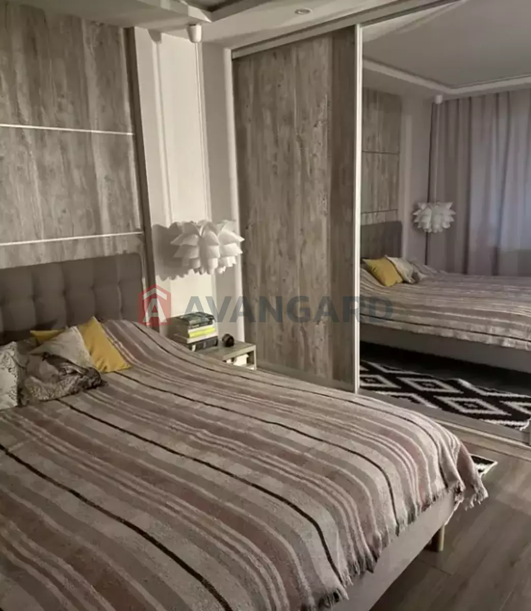 3 . , 70/49/7 . ., 9/9   7