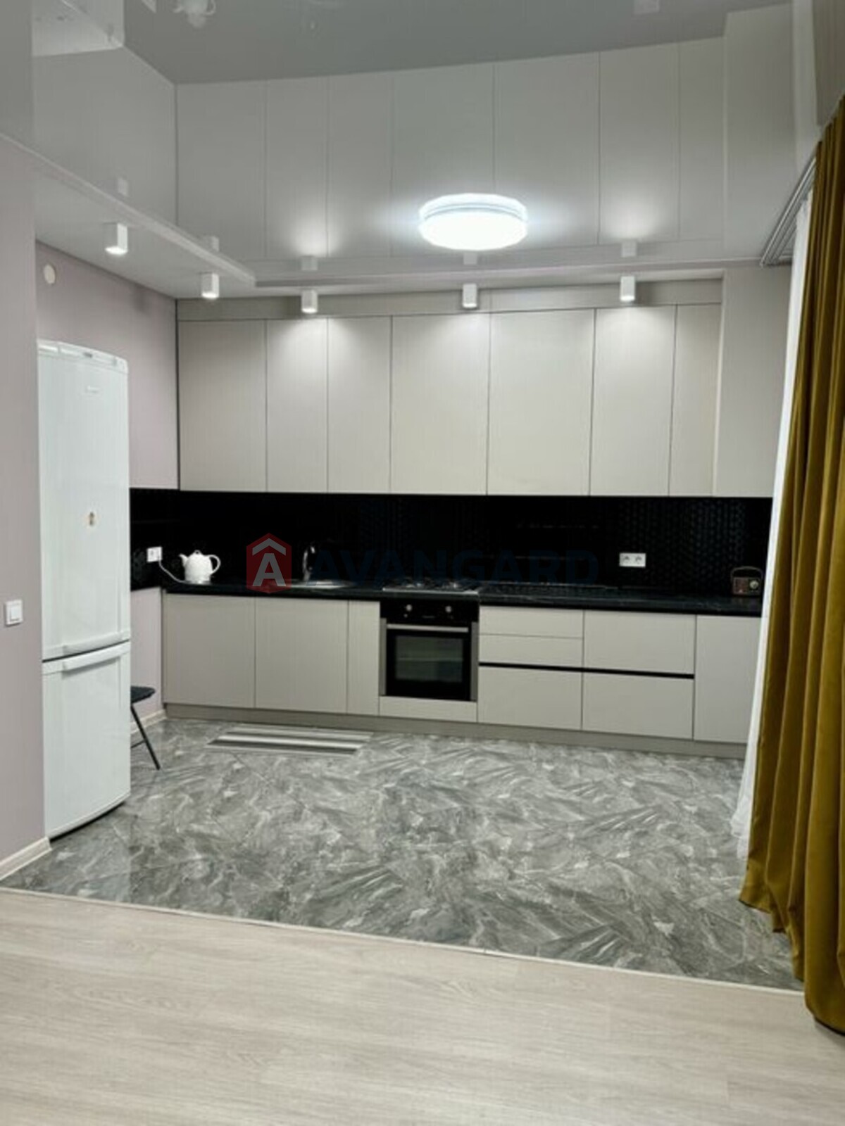 2 ��. ��������, 85/-/25 ��. �., 2/9 ������ ���� 1