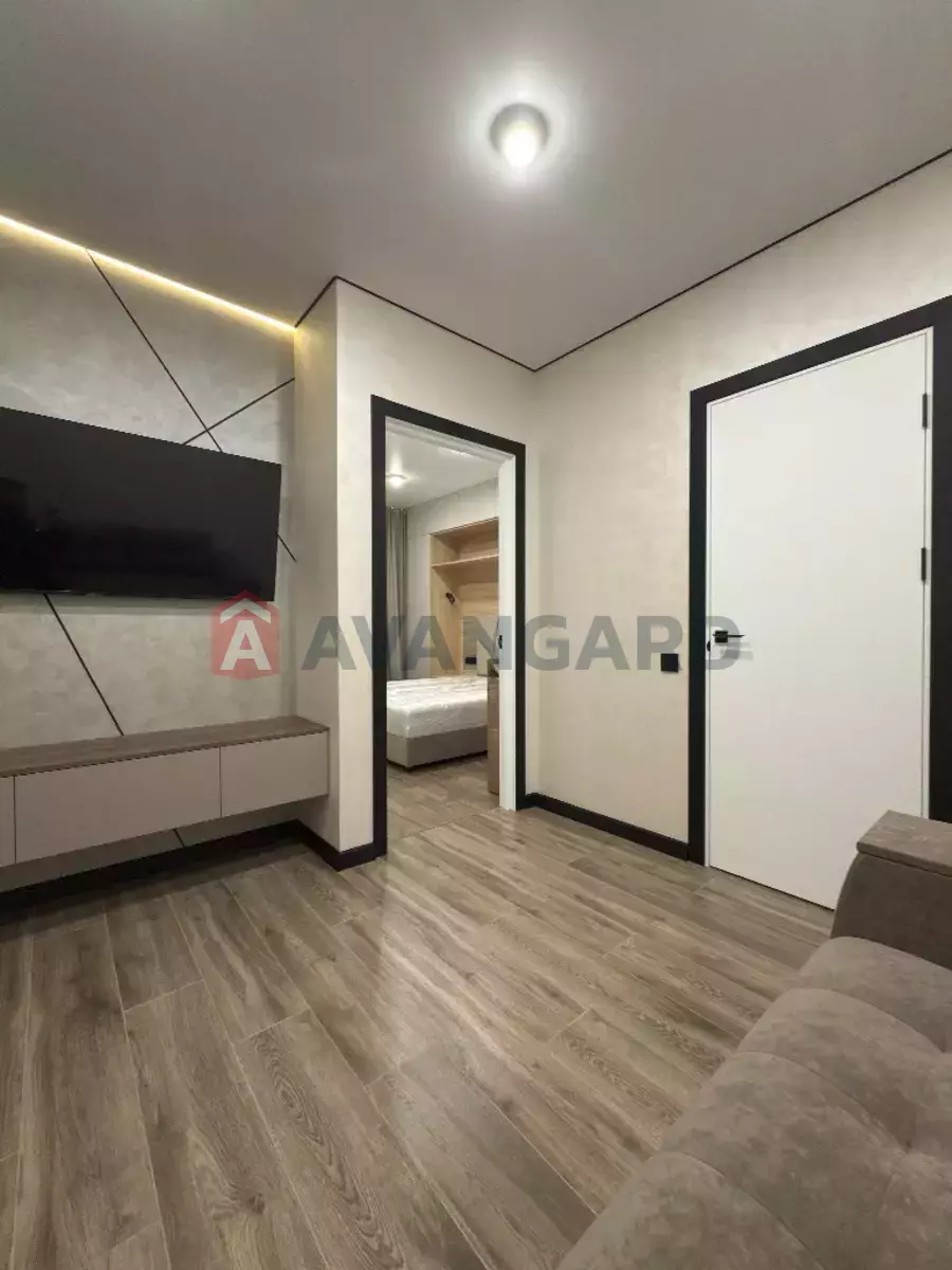 3 ��. ��������, 65/28/12 ��. �., 7/10 ������ ���� 4