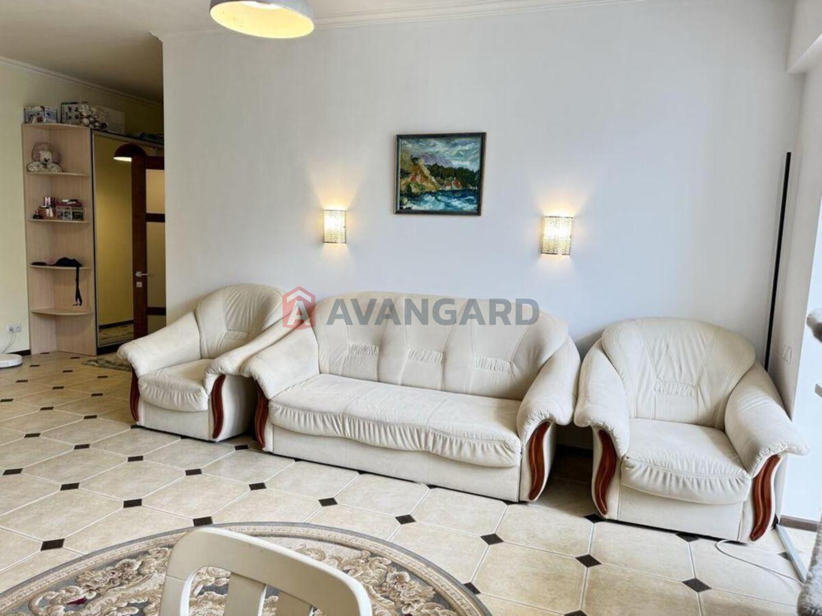 2 ��. ��������, 65/30/15 ��. �., 5/27 ������ ���� 5