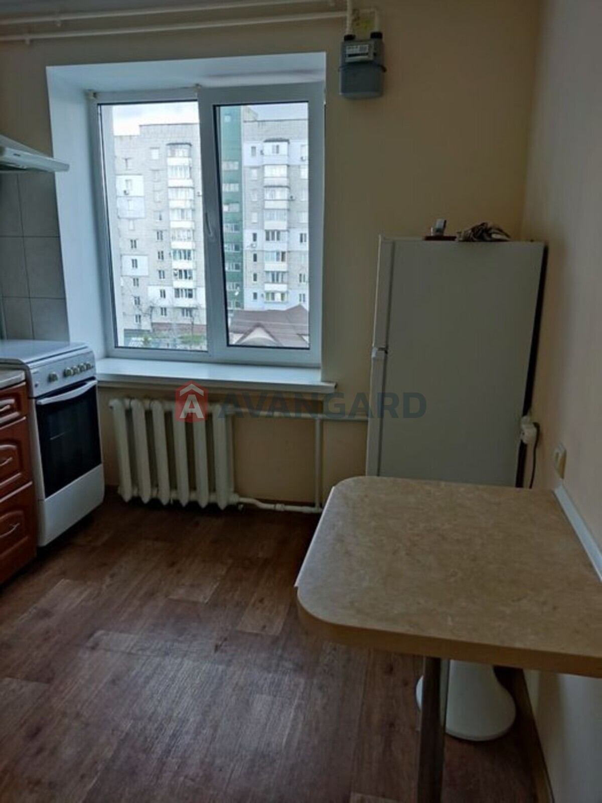 1 ��. ��������, 33/-/6 ��. �., 5/5 ������ ���� 4