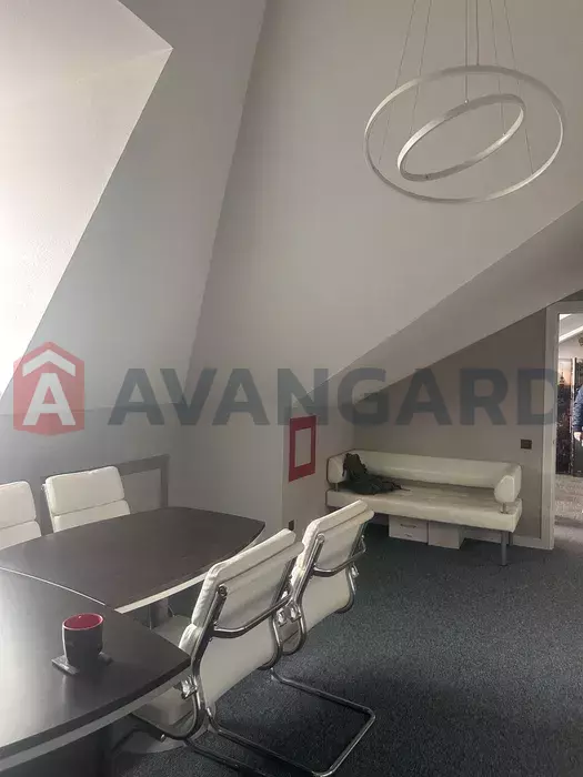 3 ��. ��������, 141/-/26 ��. �., 6/6 ������ ���� 6