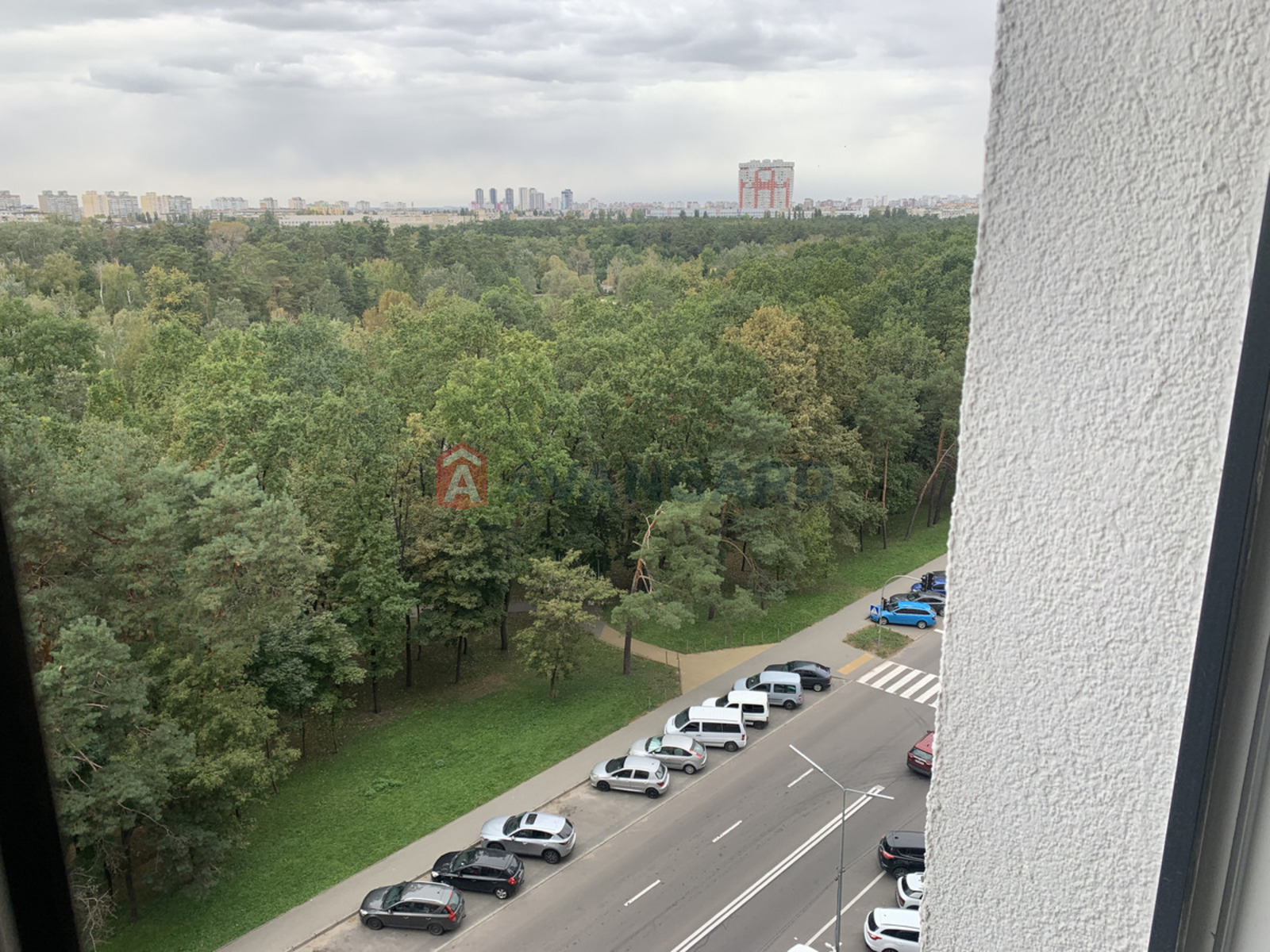 2 ����. ��������, 77/33/25 ��. �., 10/26 ���� ���� 9