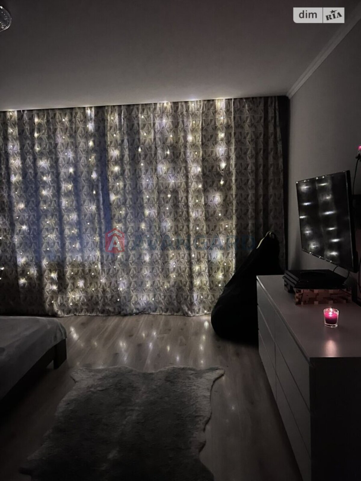 3 ��. ��������, 69/55/13 ��. �., 3/4 ������ ���� 3