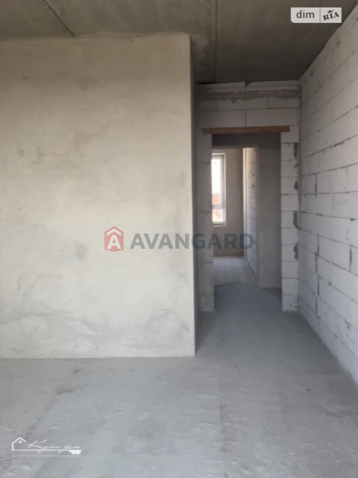 3 ��. ��������, 84/48/13 ��. �., 8/10 ������ ���� 5