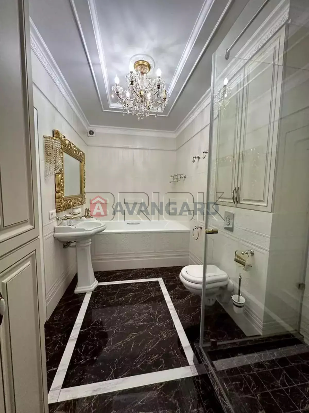 2 ��. ��������, 84/30/15 ��. �., 15/26 ������ ���� 5