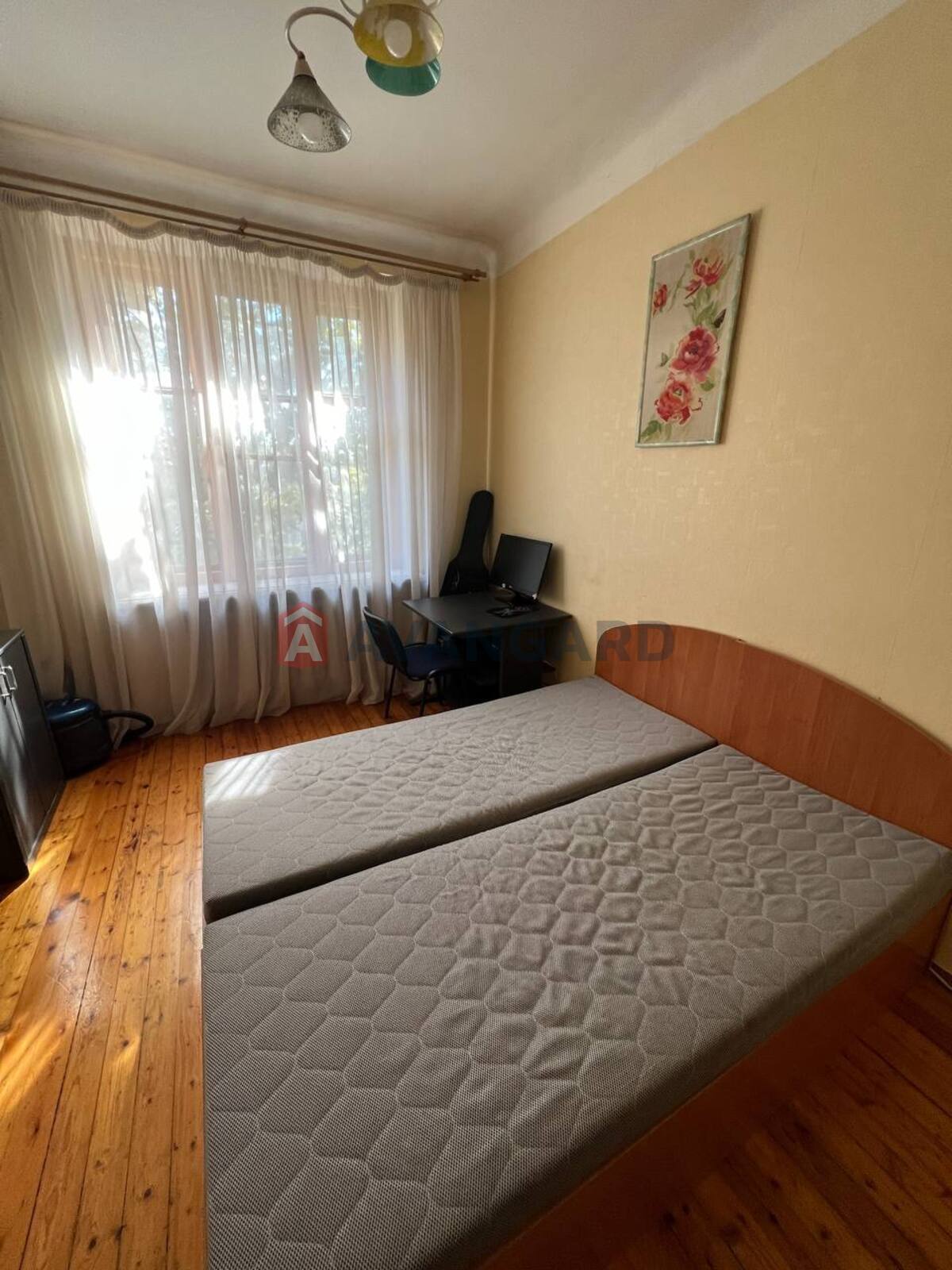 2 ��. ��������, 56/37/8 ��. �., 4/4 ������ ���� 6