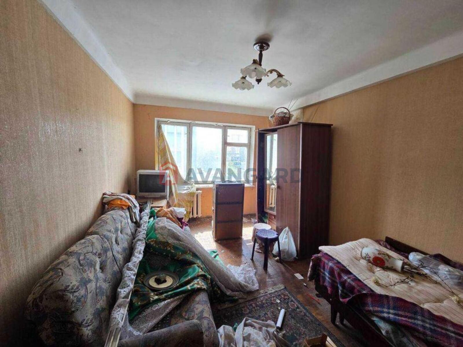 2 ��. ��������, 46/-/5 ��. �., 5/5 ������ ���� 6