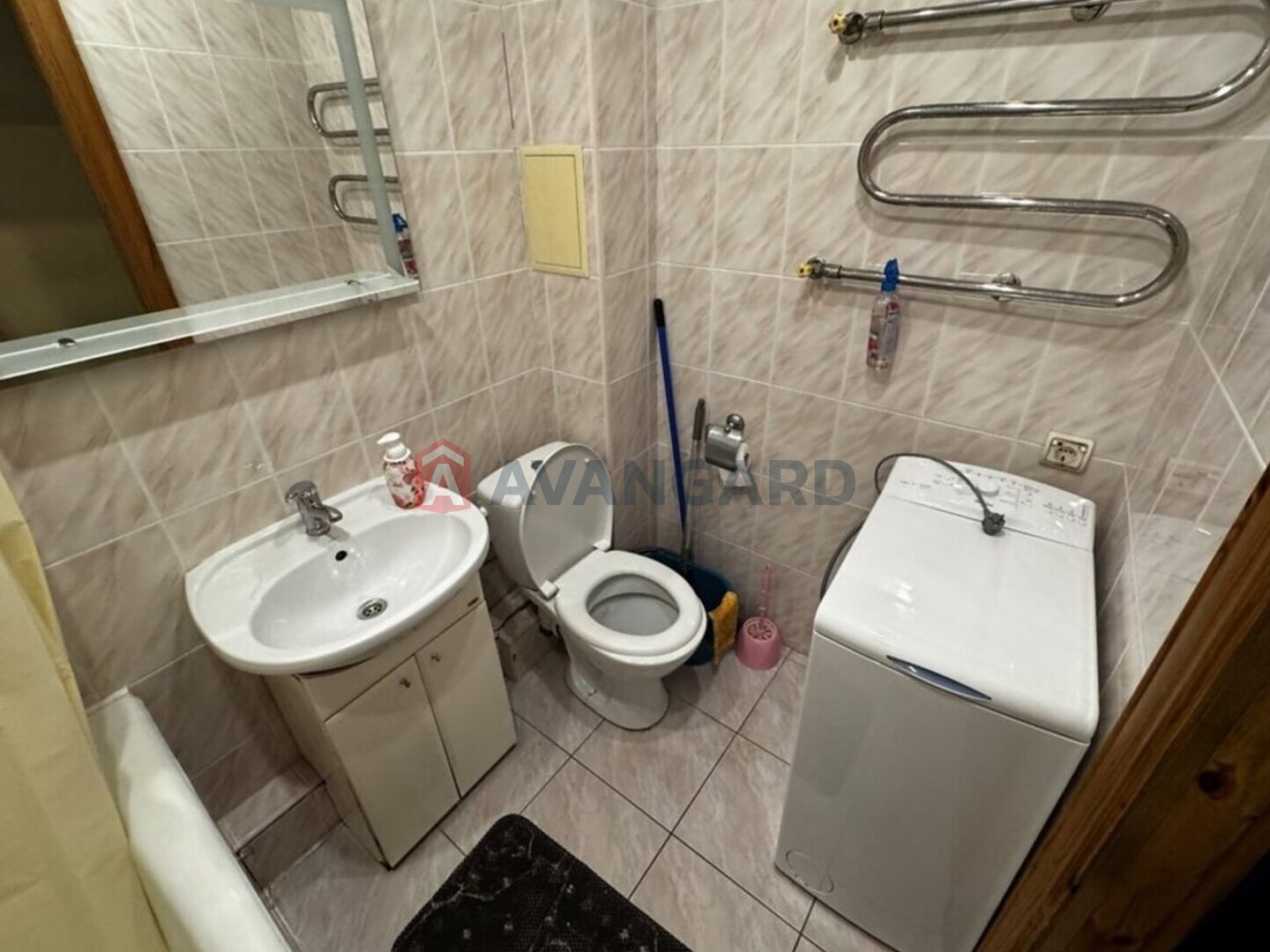 3 ��. ��������, 46/46/5 ��. �., 1/5 ������ ���� 10