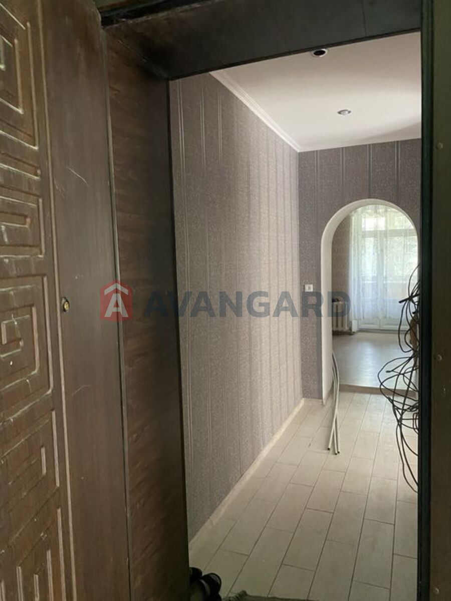 3 ����. ��������, 72/-/14 ��. �., 2/4 ���� ���� 7